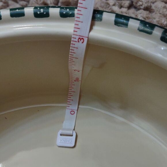 Vintage Stoneware Apple and Green Checked Covered Casserole Baking Dish‎ - Picture 10 of 10